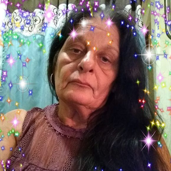 Meet your Posher, Janet - Picture 1 of 1